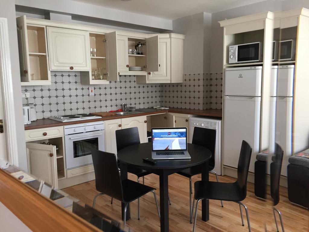 Dominick Street Apartments Голуэй Экстерьер фото